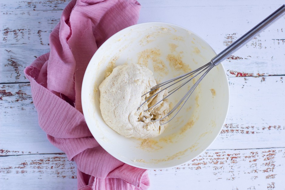 Pfirsichknödel mit Mandelbröseln