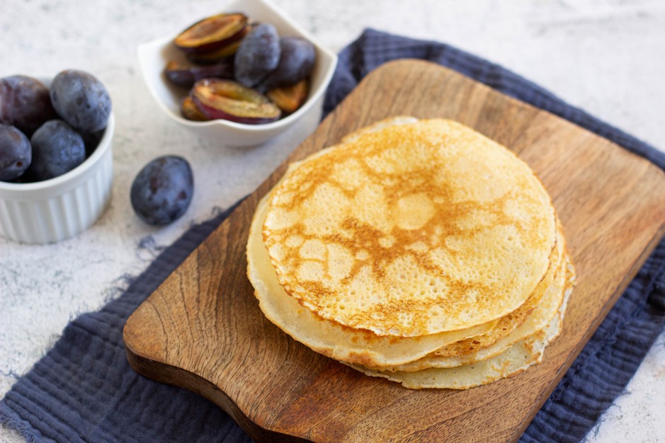 Crepes Suzette mit Zwetschken