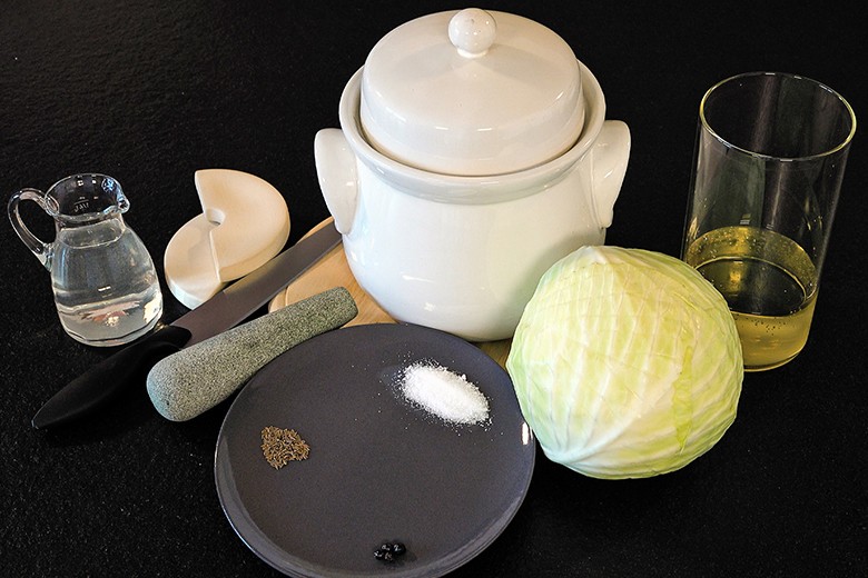Sauerkraut im Gärtopf selber machen