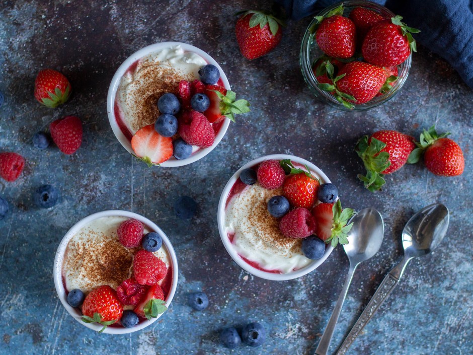 Tee-Tiramisu mit Beeren