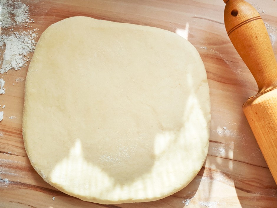 Erdbeer-Scones-Törtchen