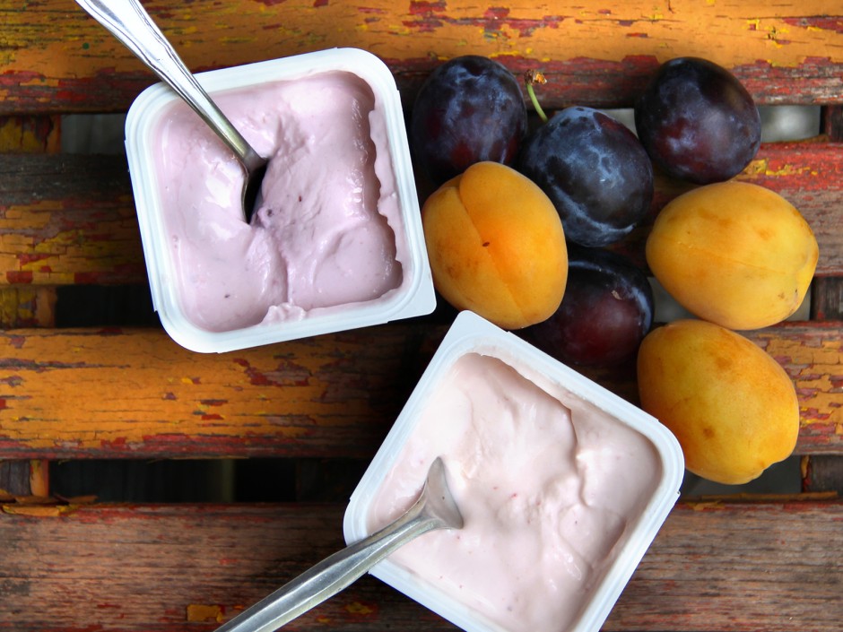 Joghurt länger frisch halten - auf den Kopf stellen