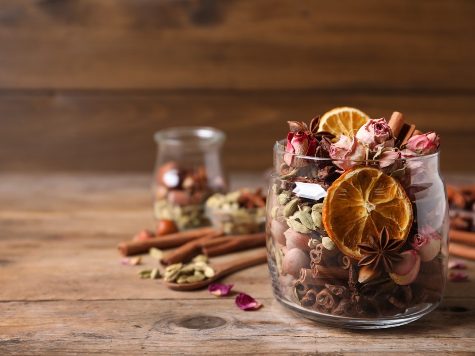 Potpourri, duftendes aus Küche und Garten