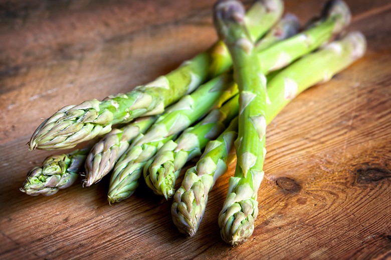 Spargel frisch halten