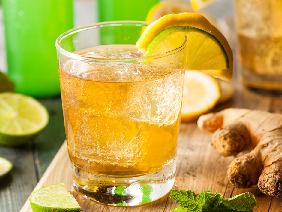 Zitronen-Ingwer-Spritz, das neue spritzige Trendgetränk