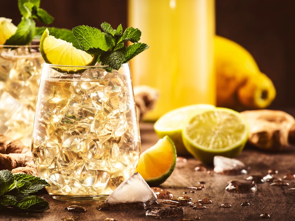 Zitronen-Ingwer-Spritz, das neue spritzige Trendgetränk