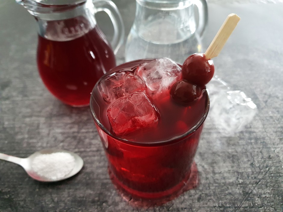 Gesunder Schlaf mit Sleepy Girl Mocktail