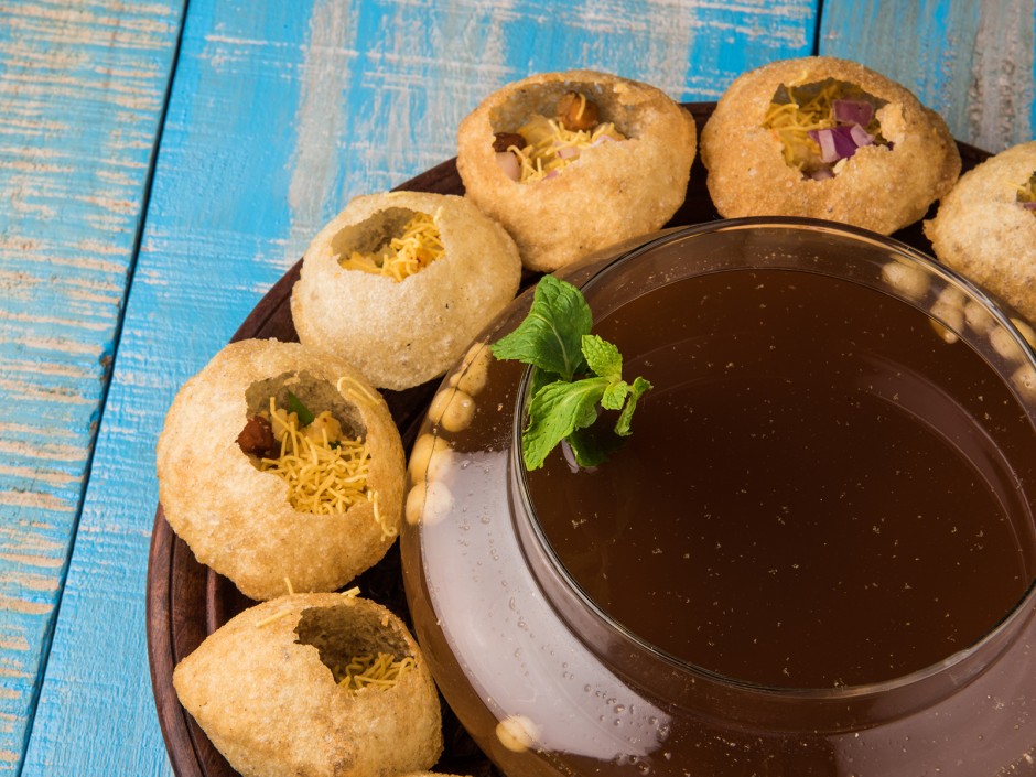 Pani Puri, traditionelles Streetfood aus Indien