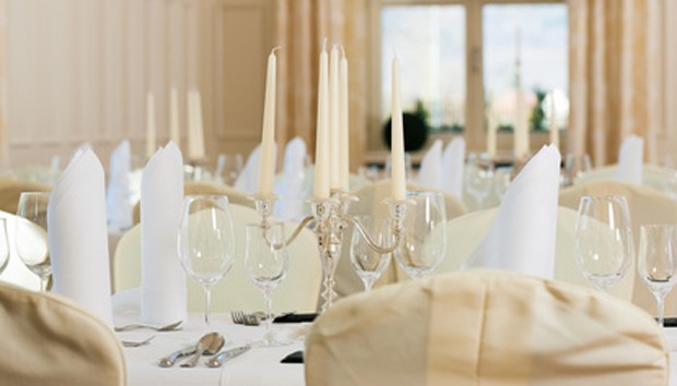 Tischdekoration für eine Silberne Hochzeit