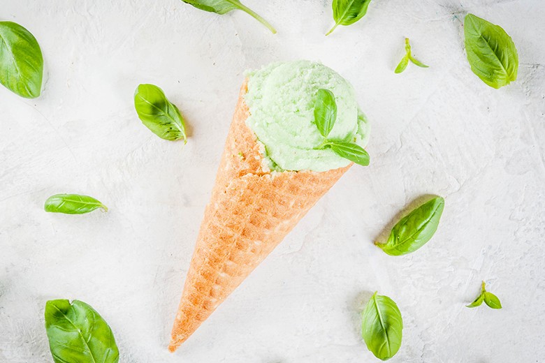 Veganes Eis, rein pflanzlich durch den Sommer