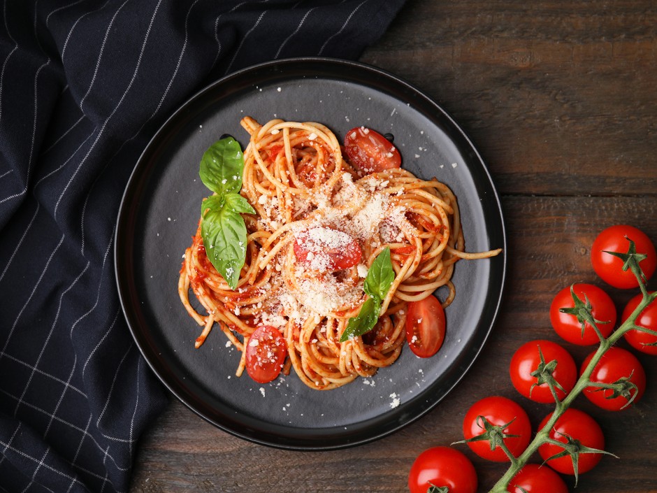 Bekenne Farbe mit Tomate