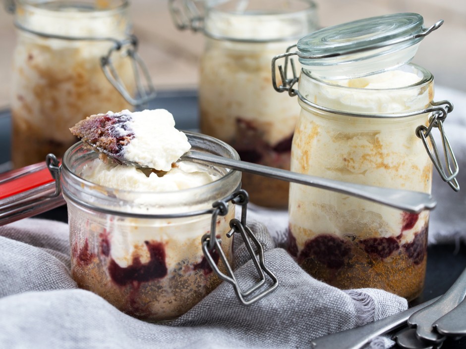 Marzipankuchen im Glas