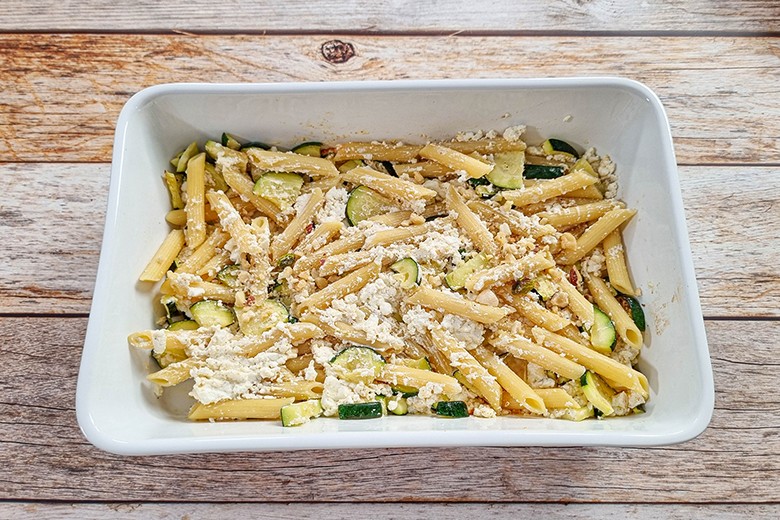 Feta-Pasta mit Zucchini