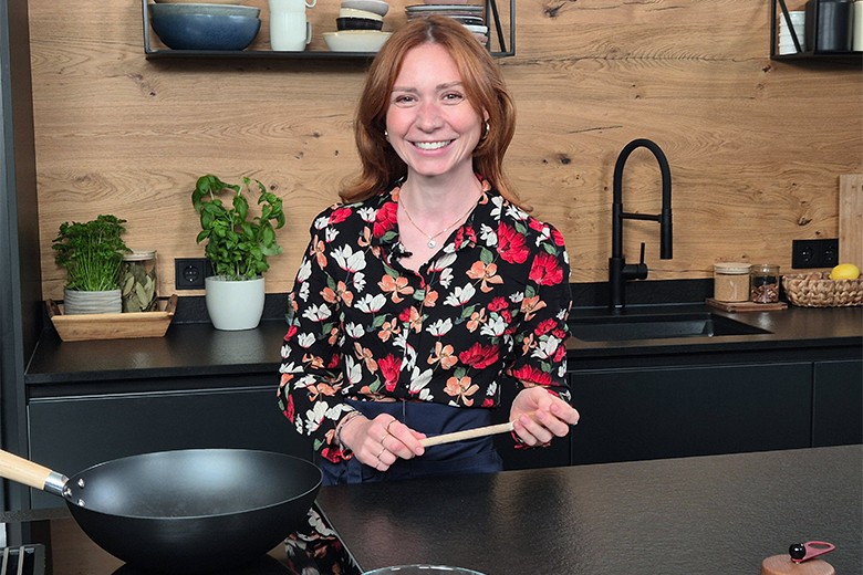Laura Theuretzbacher