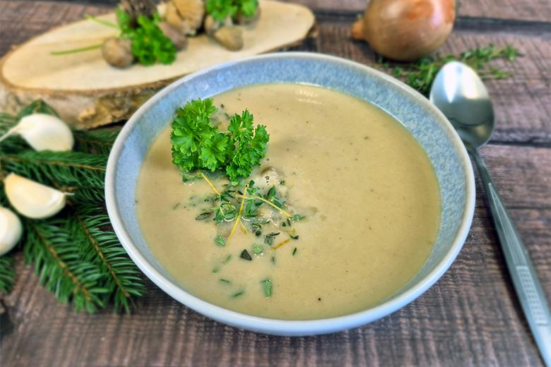 Vegane Maronicremesuppe