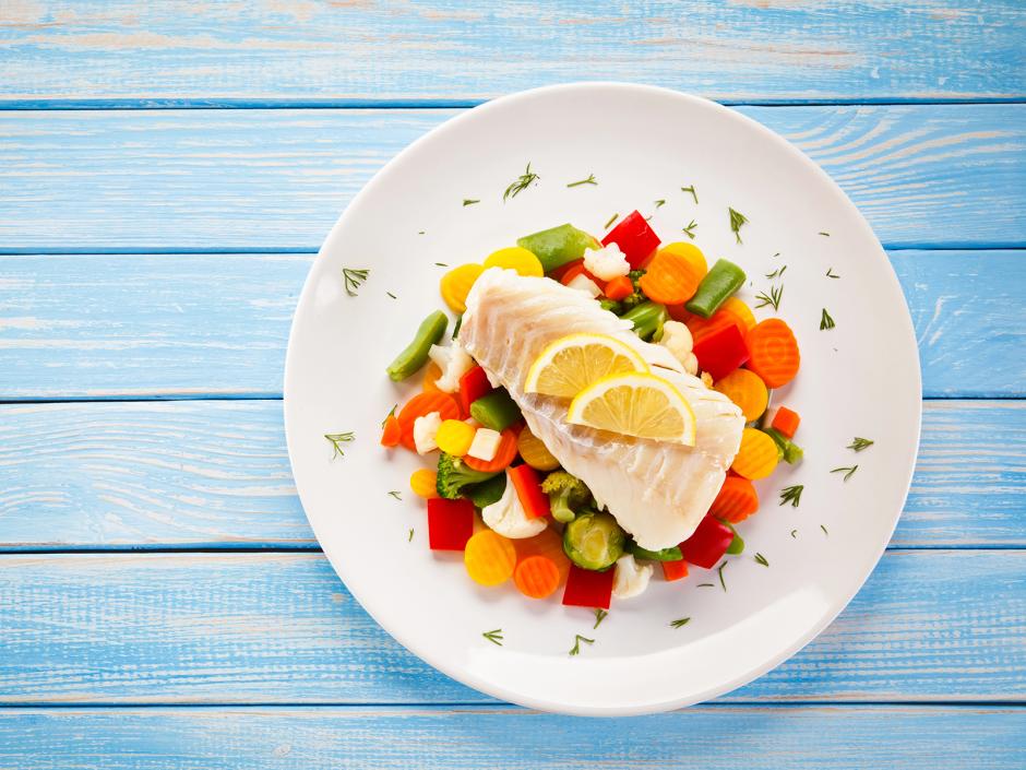 Fisch und Meeresfrüchte dampfgaren