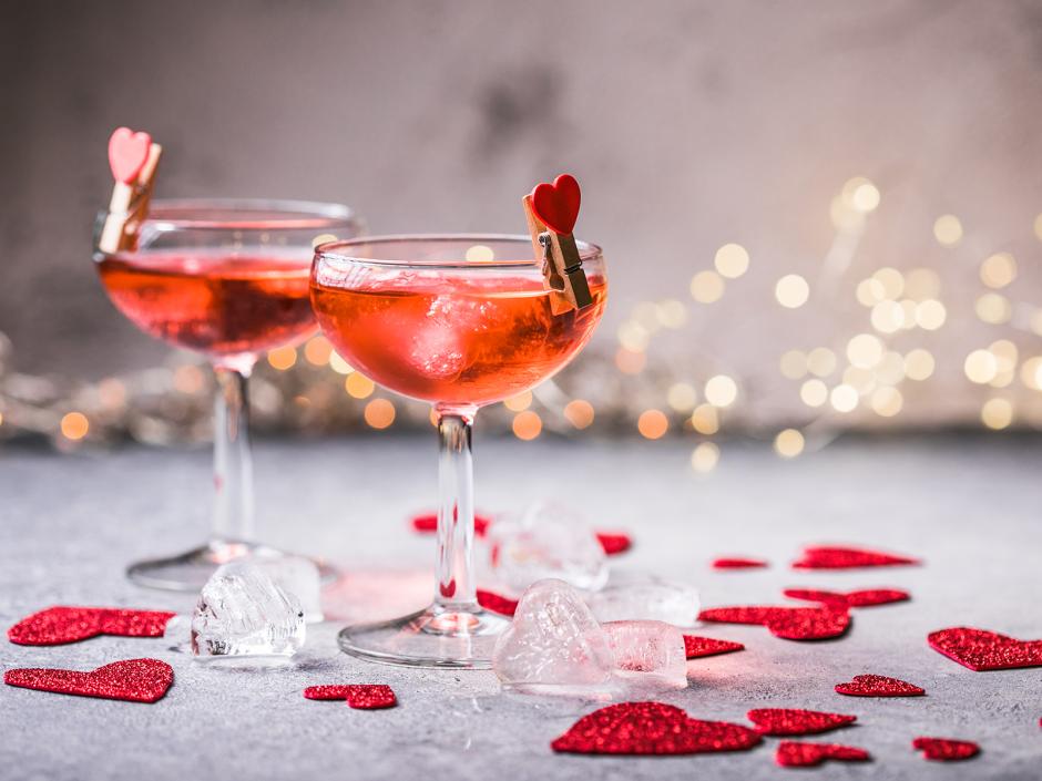 Romantische Valentinstags-Cocktails