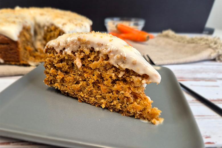Veganer Karotten-Nuss-Kuchen