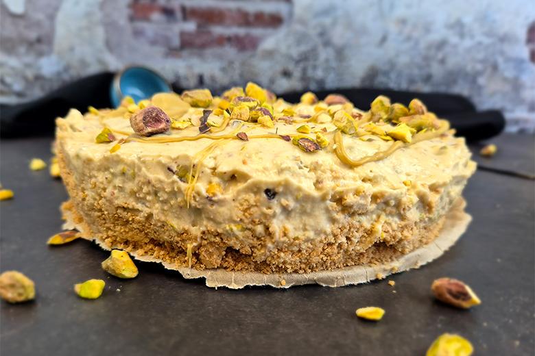 Veganer Pistazien-Cheesecake