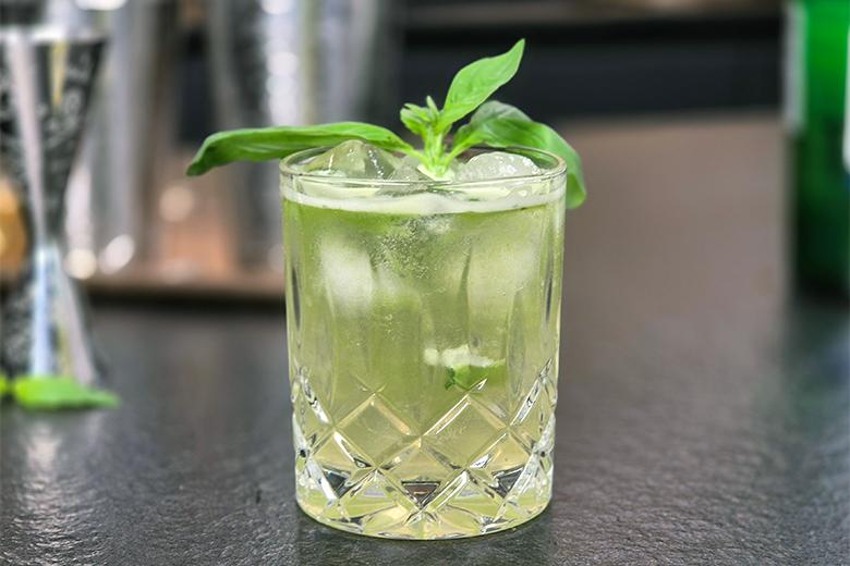 The Hulk - alkoholfreier Basil Smash Twist
