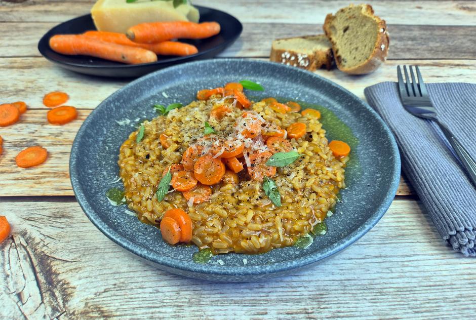 Karottenrisotto mit karamellisierten Karotten Karottenrisotto mit karamellisierten Karotten