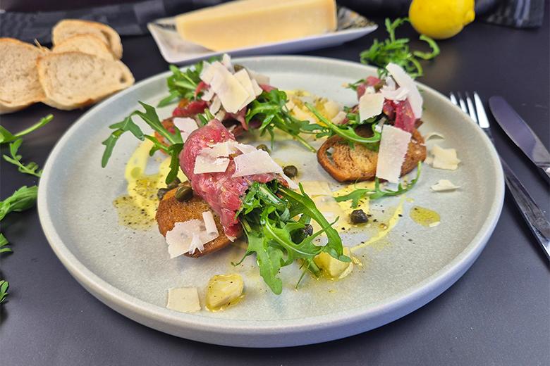 Carpaccio-Röllchen vom Rind