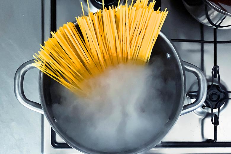 Nudeln kochen