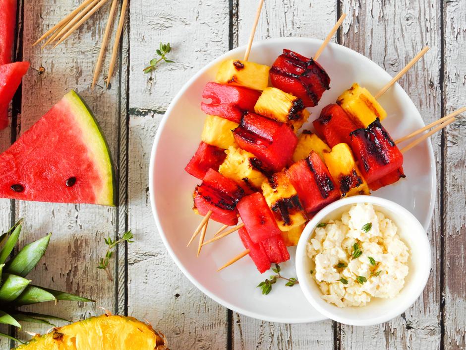 Obst grillen