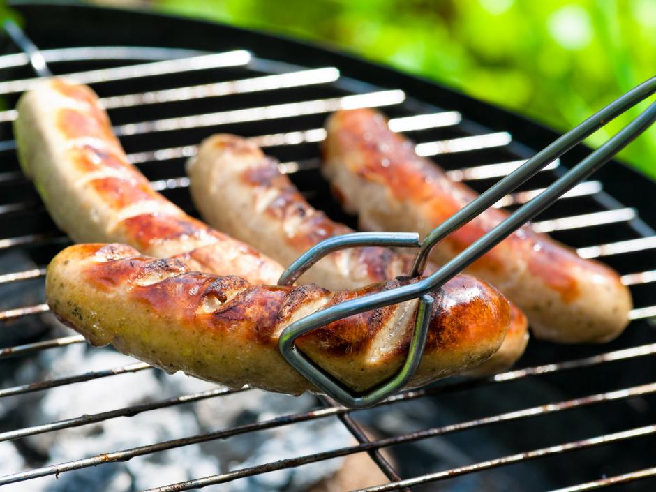 Würste grillen - die perfekte Bratwurst