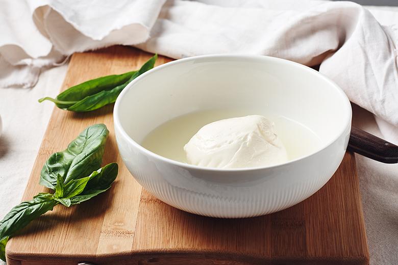 Zero Waste Kitchen - Mozzarella Lake