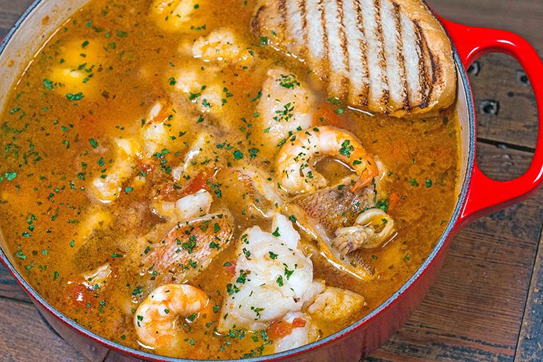 Mediterrane Fischsuppe