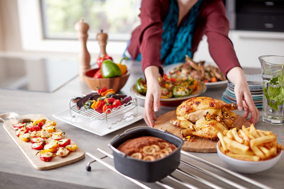 Frittieren, Garen, Grillen, Backen: Ein Gerät für viele Rezepte