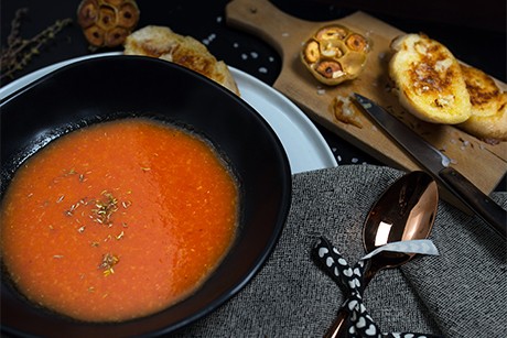 Herzhafte Tomatensuppe
