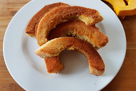 Kürbisspalten paniert