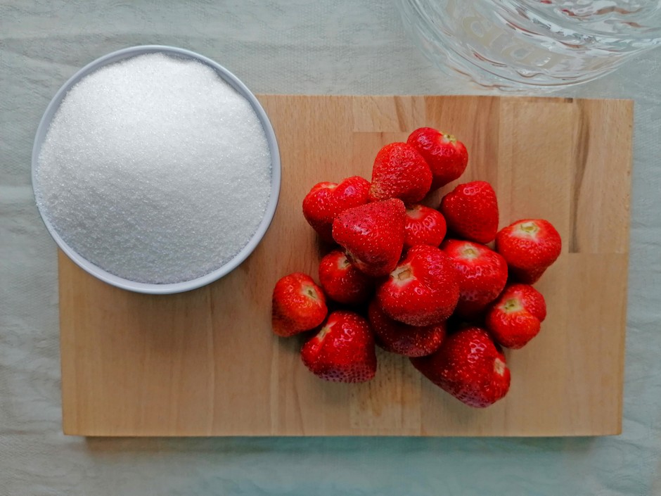 Erdbeeren vorbereiten