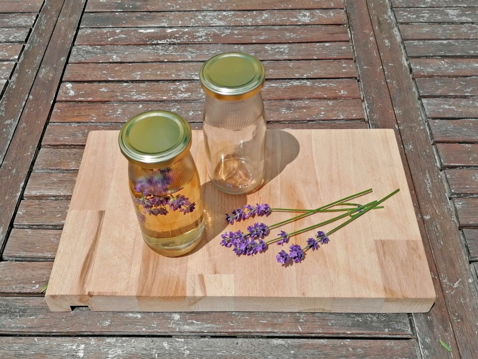 Lavendelblüten-Essig Grundrezept