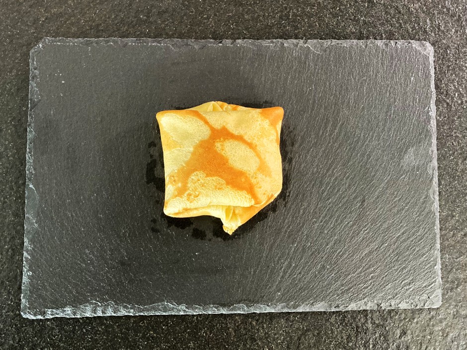 Eispalatschinken schließen