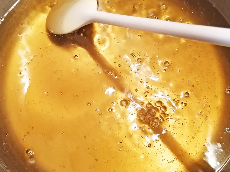 Löwenzahnblütenhonig einkochen