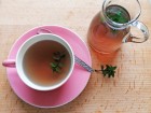 Apfelschalen-Tee mit Minze Grundrezept
