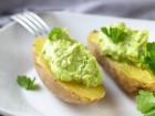 Basische Avocadocreme mit Kartoffeln