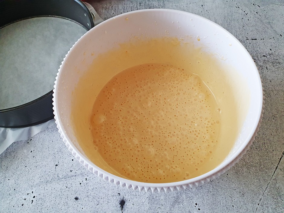 die Tortenböden backen