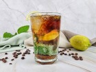 Espresso Tonic mit Melisse