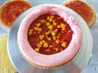 Creme und Früchte