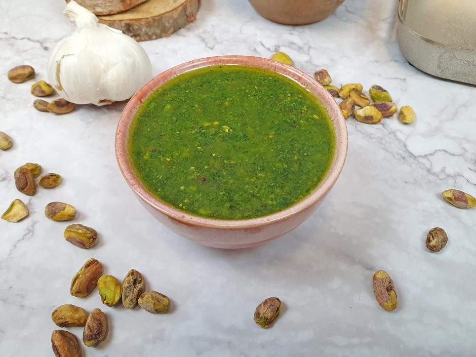 Bärlauchpesto mit Pistazien