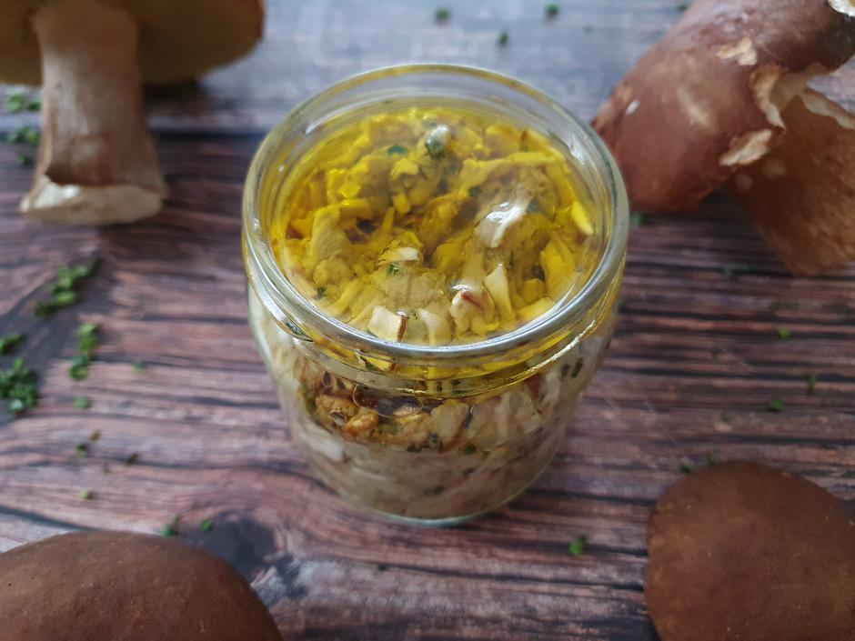 Steinpilz Pesto