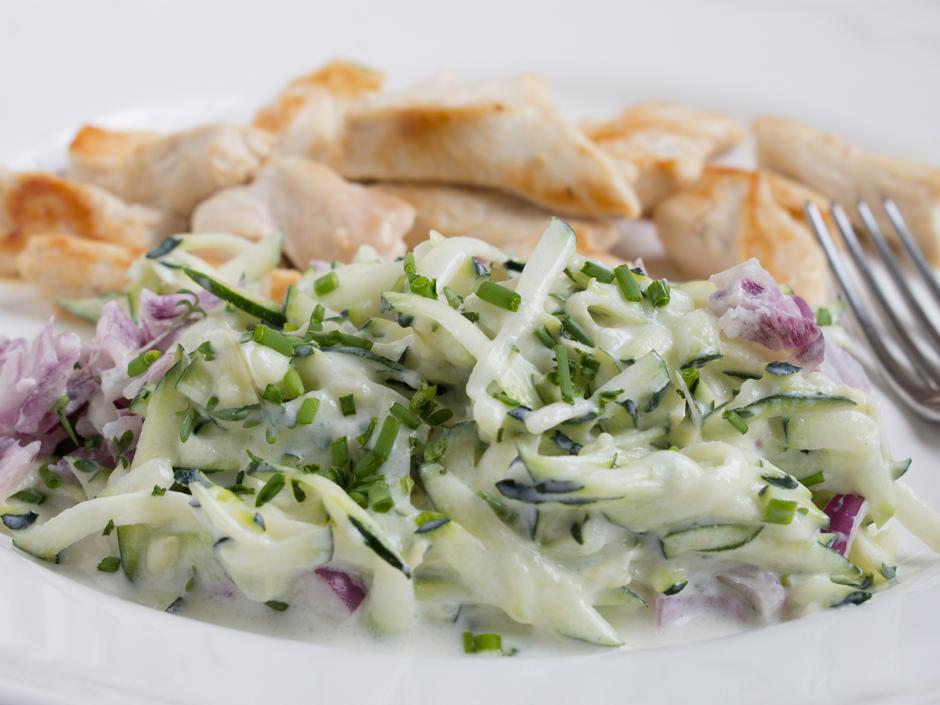 Gurken-Zucchini-Salat