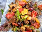 Brotsalat mit gegrilltem Gemüse