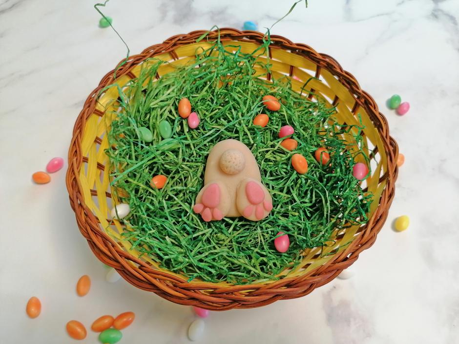 Hasenpopo aus Marzipan