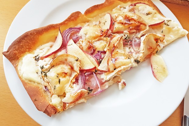 Tag 34: Ziegenkäse-Flammkuchen