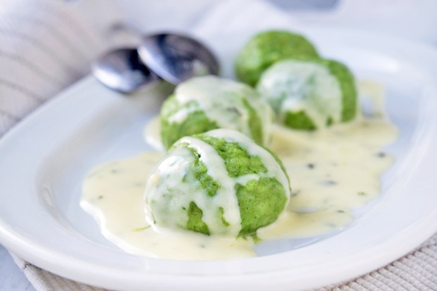 Tag 39: Spinatknödel mit Gorgonzolasauce